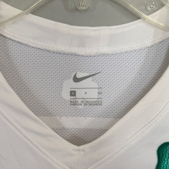 Nike Women's White and Green Long Sleeve Jersey Panathinaikos Irish - Picture 2 of 8